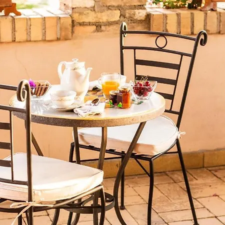 Collina Dei Ciliegi Bed & Breakfast *